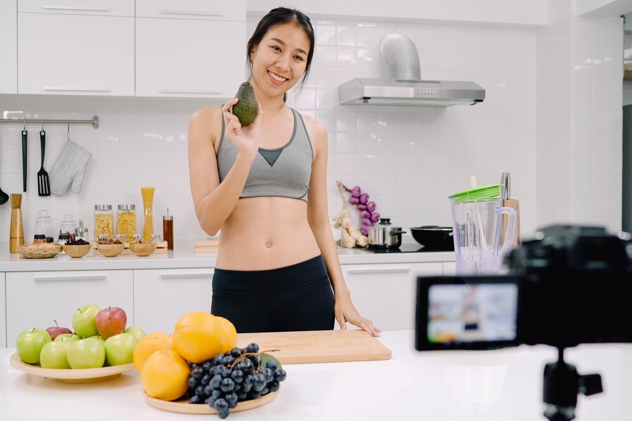 8 Cara Menurunkan Berat Badan dengan Cepat & Aman